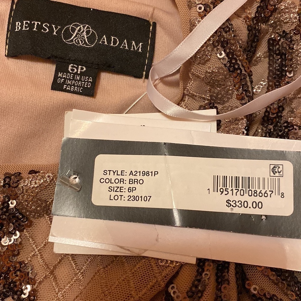 BETSY & ADAM Petite Embellished Embroidered long Sleeve Mermaid Gown in Brown - Picture 6 of 6